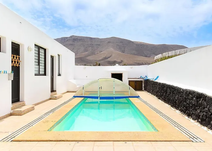 House Feriehus Famara